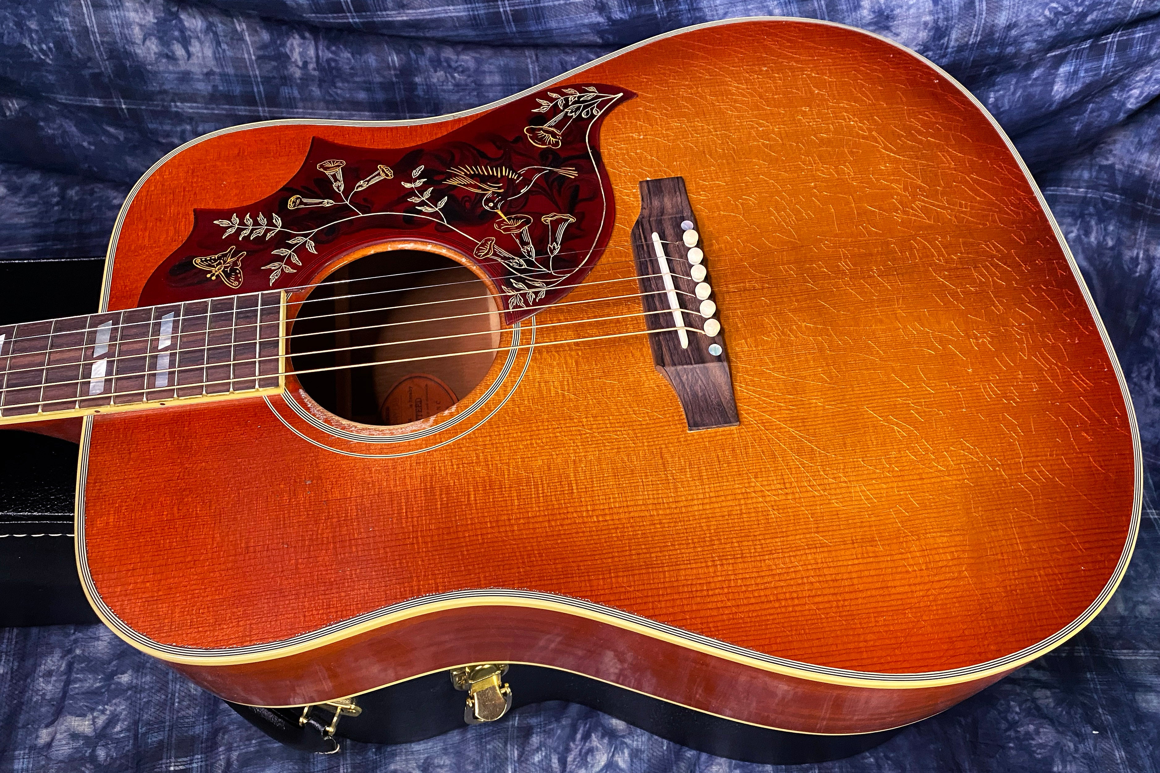 NEW! 2024 Gibson Acoustic 1960 Hummingbird Murphy Lab Light Aged Acoustic Guitar - Cherry Sunburst - Only 4.1 lbs - Authorized Dealer - In-Stock! G03128