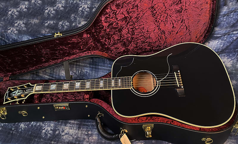 NEW ! 2024 Gibson Acoustic Hummingbird Custom Acoustic-Electric Guitar - Ebony - Authorized Dealer - 5lbs - G03745