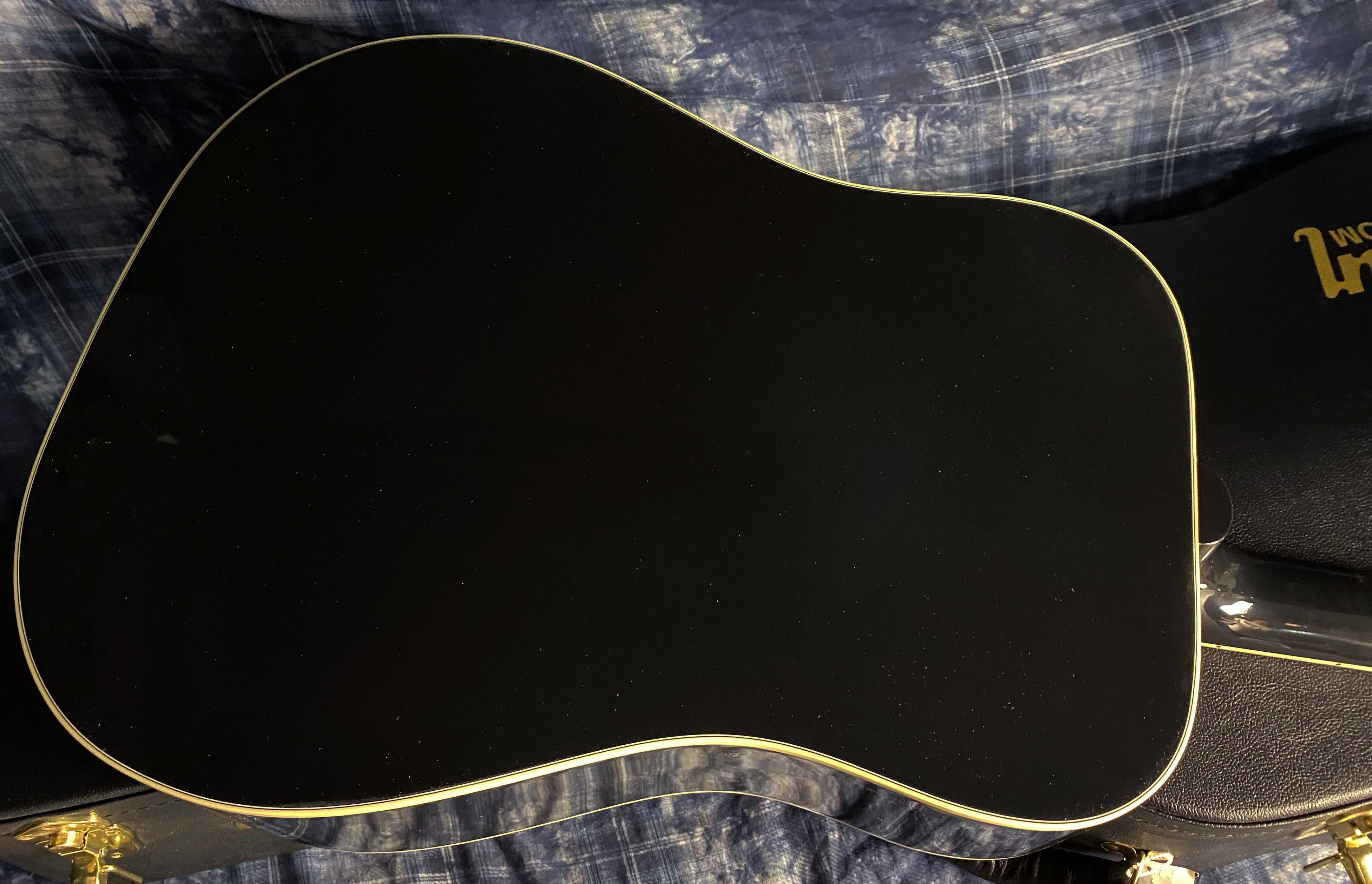 NEW ! 2024 Gibson Acoustic Hummingbird Custom Acoustic-Electric Guitar - Ebony - Authorized Dealer - 5.1lbs - G03130