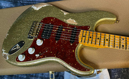 NEW ! 2024 Fender Custom Shop 62 HSS Stratocaster Heavy Relic - Shredder Strat! EVH Bridge P/U - Gold Sparkle - AAA Flamed Maple Neck - Authorized Dealer - 8 lbs - G03667