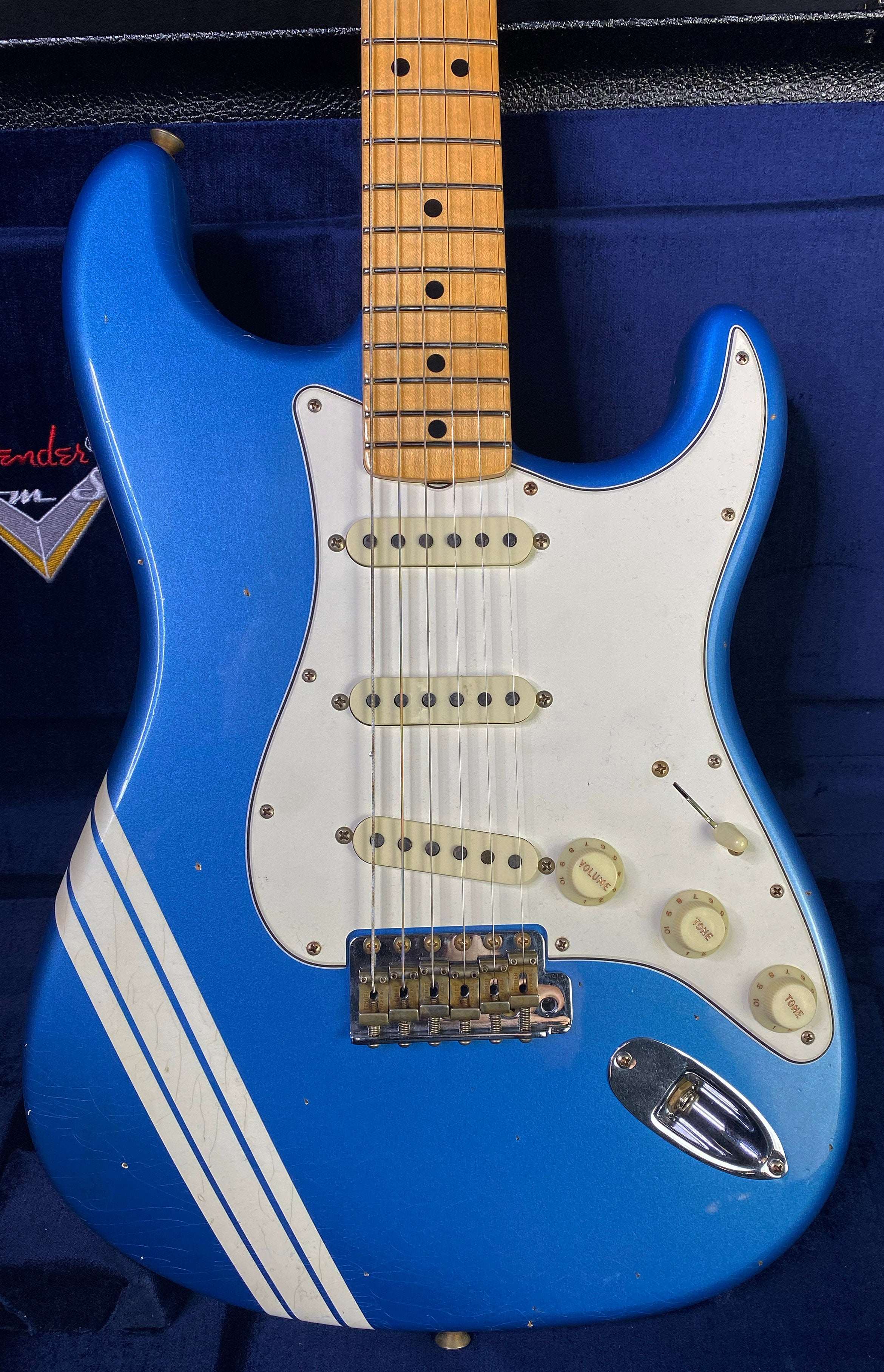 NEW ! 2024 Fender Custom Shop LTD '69 Stratocaster Journeyman Relic Limited Edition - Lake Placid Blue with White Competition Racing Stripes - Authorized Dealer - 7.6 lbs - G03072