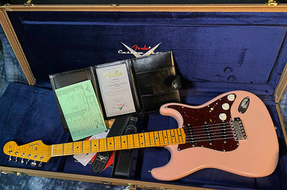 NEW ! 2024 Fender Custom Shop ' 62 Stratocaster Bizarre Guitar Exclusive Flamethrower - Super Limited Edition - Shell Pink - AAA Flamed Maple Neck - Authorized Dealer - G04057