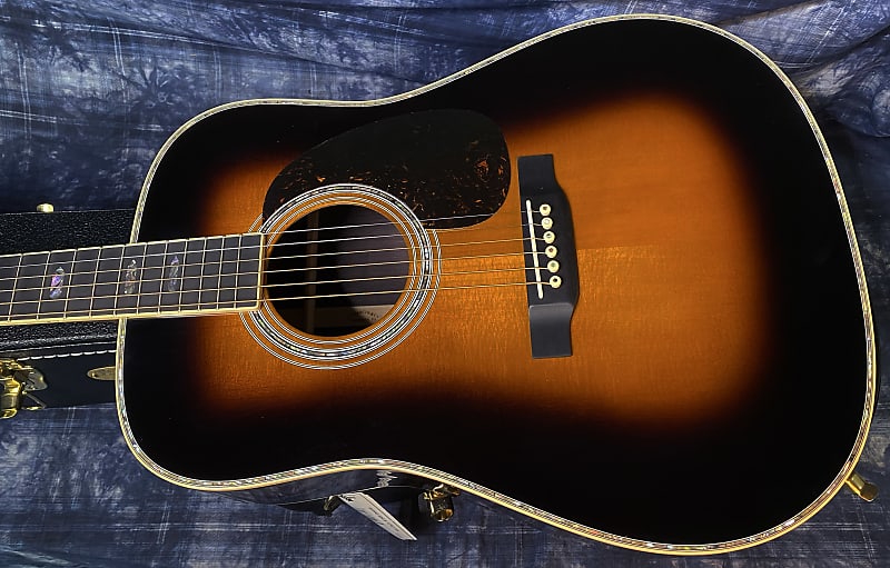 NEW ! 2024 Martin D-41 Acoustic Guitar - Sunburst - 4.7lbs - Authorized Dealer - Full Warranty - G03749