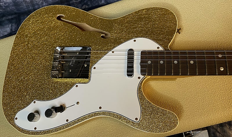 NEW ! 2024 Fender Custom Shop Limited Edition '60s Custom Telecaster Thinline Relic - Gold Sparkle - Authorized Dealer - Handwound Pick-Ups - Matching Peg Head - Only 6.25 lbs! RARE! G03919