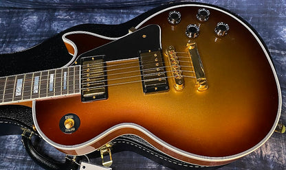 NEW! 2024 Gibson Custom Shop Les Paul Custom Dealer Select - Authorized Dealer - Viceroy Goldburst - Super RARE! 9.85lbs - G03