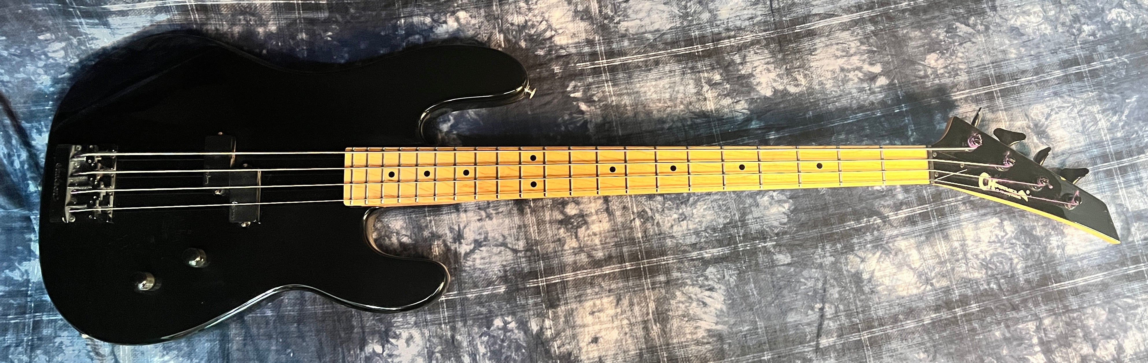 Charvel 1B Bass 1987 - Black - MIJ - Rare