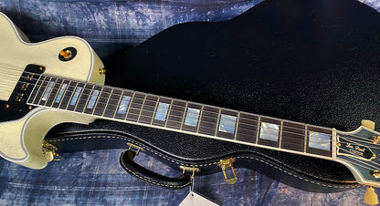 NEW ! 2024 Gibson Custom Shop Historic 2-Pickup '54 Les Paul Custom Reissue Dealer Select - P-90's Staple Pick-Up - TV White - VOS - Authorized Dealer - 9.5 lbs - Limited Edition - G03837