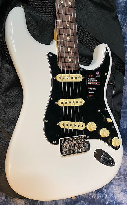 NEW! 2024 Fender American Performer Stratocaster - Arctic White - Authorized Dealer - Only 7.2 lb - G04263