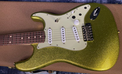 NEW ! 2024 Fender Custom Shop Dick Dale Stratocaster - NOS - Chartreuse Sparkle - 7.7 lbs Authorized Dealer! SAVE BIG! - G03056