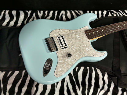 NEW 2023 Fender Limited Edition Tom DeLonge Signature Stratocaster Daphne Blue 7lbs- Authorized Dealer- In Stock! G01839