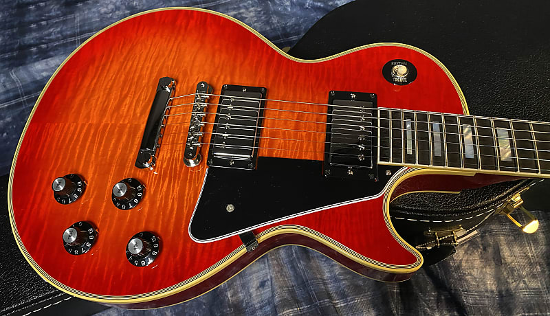 MINT! 2023 Gibson Custom Shop '68 Les Paul Custom - Heritage Cherry Sunburst - Killer Flame! Only 9 lbs - One-Off! Authorized Dealer