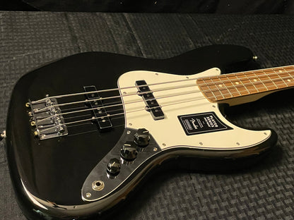 MINT!! Fender Player Jazz Bass with Pau Ferro Fretboard Black Authorized Dealer SAVE BIG!!