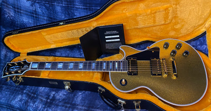 NEW! 2024 Gibson Dealer Select Custom Ordered Custom Shop Les Paul Custom - Large Flake Gold Sparkle - Authorized Dealer - 9.9 lbs - G03340 - Minor Blem - SAVE!