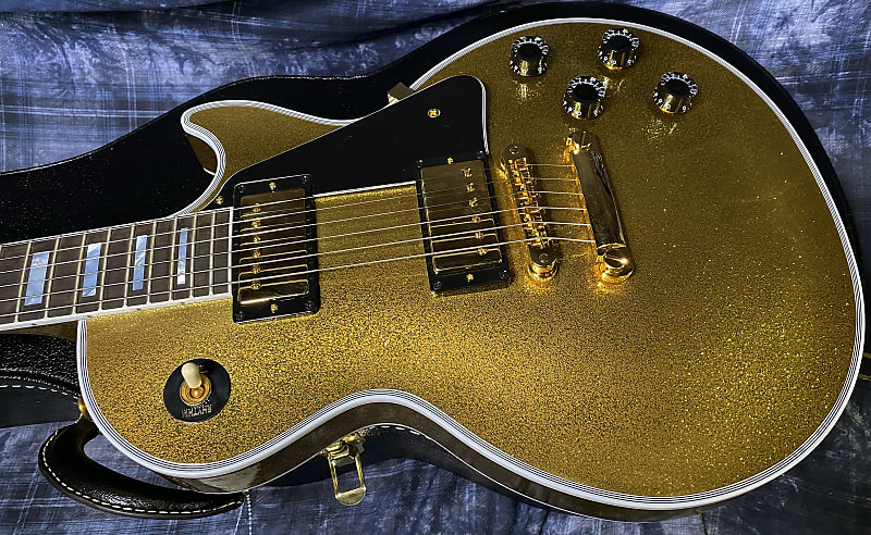 NEW! 2024 Gibson Dealer Select Custom Ordered Custom Shop Les Paul Custom - Large Flake Gold Sparkle - Authorized Dealer - 10.1 lbs - G03861