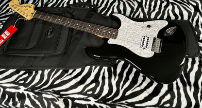 UNPLAYED ! 2023 Fender Tom DeLonge Artist Series Signature Stratocaster - Black - 7.2lbs - Authorized Dealer- SAVE BIG! G01838