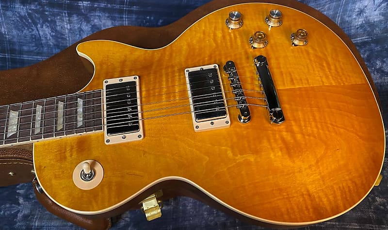 BRAND NEW ! 2024 Gibson Kirk Hammett "Greeny” Les Paul Standard﻿﻿ Greeny Burst - 9 lbs - Authorized Dealer - G03780