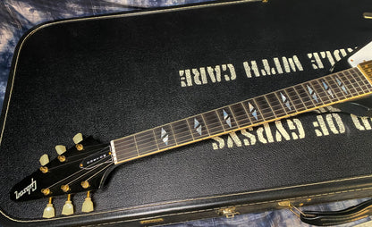 MINT ! 2020 Gibson Custom Shop Jimi Hendrix Signature '69 Flying V Reissue 045 of 125 - Owned & Play by Frank Hannon Tesla