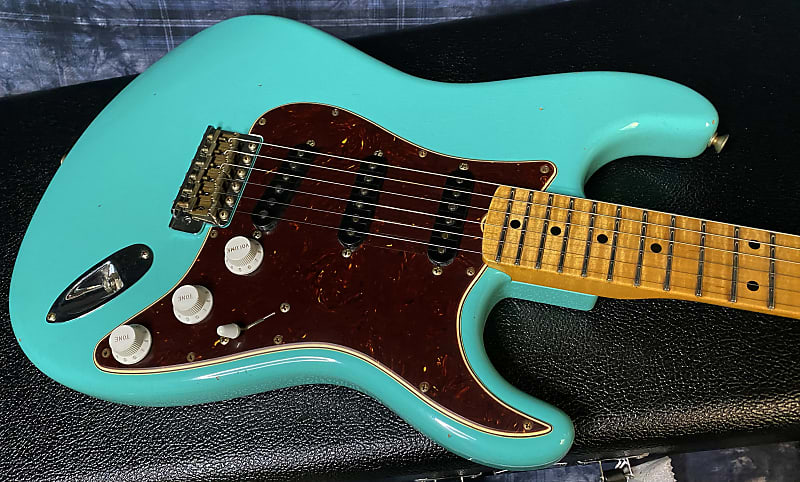 NEW ! 2024 Fender Custom Shop ' 62 Stratocaster Bizarre Guitar Exclusive Flamethrower Journeyman Relic - Super Limited Edition - Seafoam Green - AAA Flamed Maple Neck - Authorized Dealer - G03632