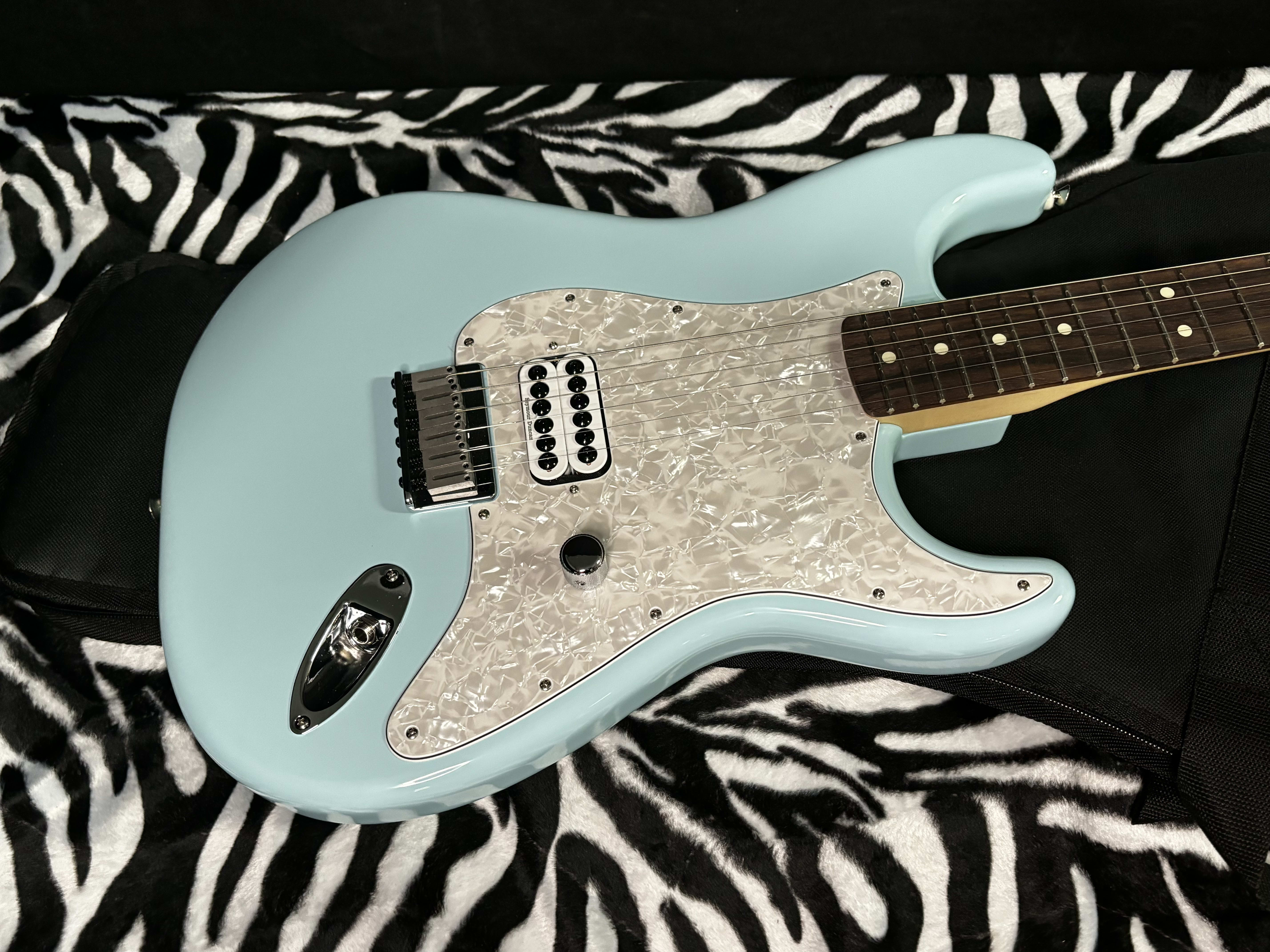 NEW 2023 Fender Limited Edition Tom DeLonge Signature Stratocaster Daphne Blue 8.05lbs- Authorized Dealer- In Stock! G01843