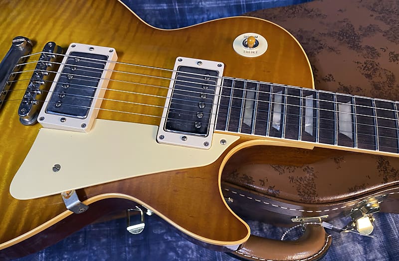 NEW! 2024 Gibson Custom Shop 1959 Les Paul - Golden Poppy - Authorized Dealer - Hand Picked Curly Flame Top VOS - 8.7 lbs - G04203