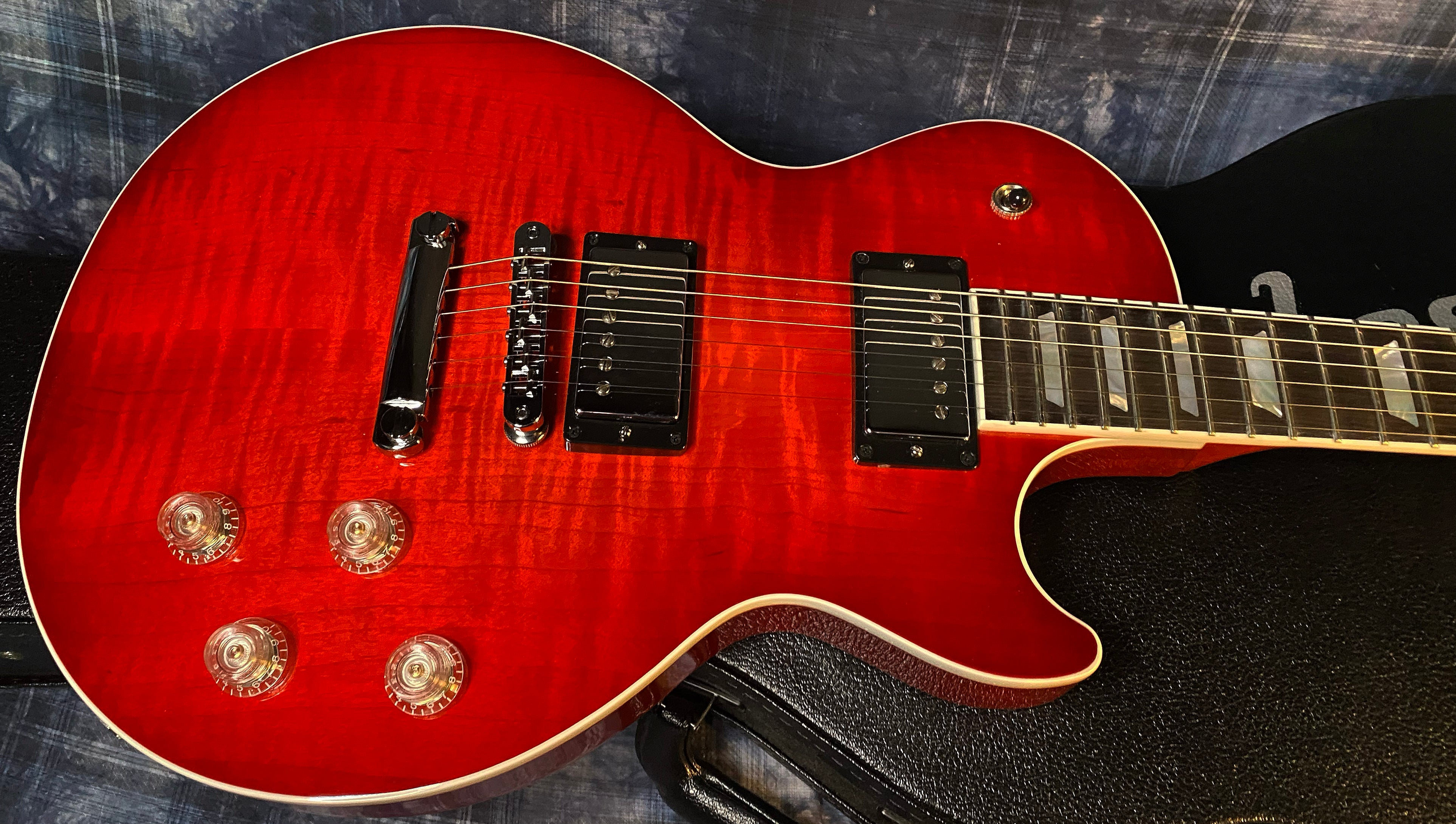 BRAND NEW! 2024 Gibson Les Paul Modern Figured - Cherry Burst - Authorized Dealer - Only 8.4 lbs - G033