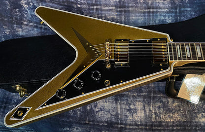 NEW! 2024 Gibson Custom Shop Flying V Custom - Gold Sparkle - Ebony Board - Authorized Dealer - Ultra RARE! Dealer Select - Only 7.1 lbs - G03880