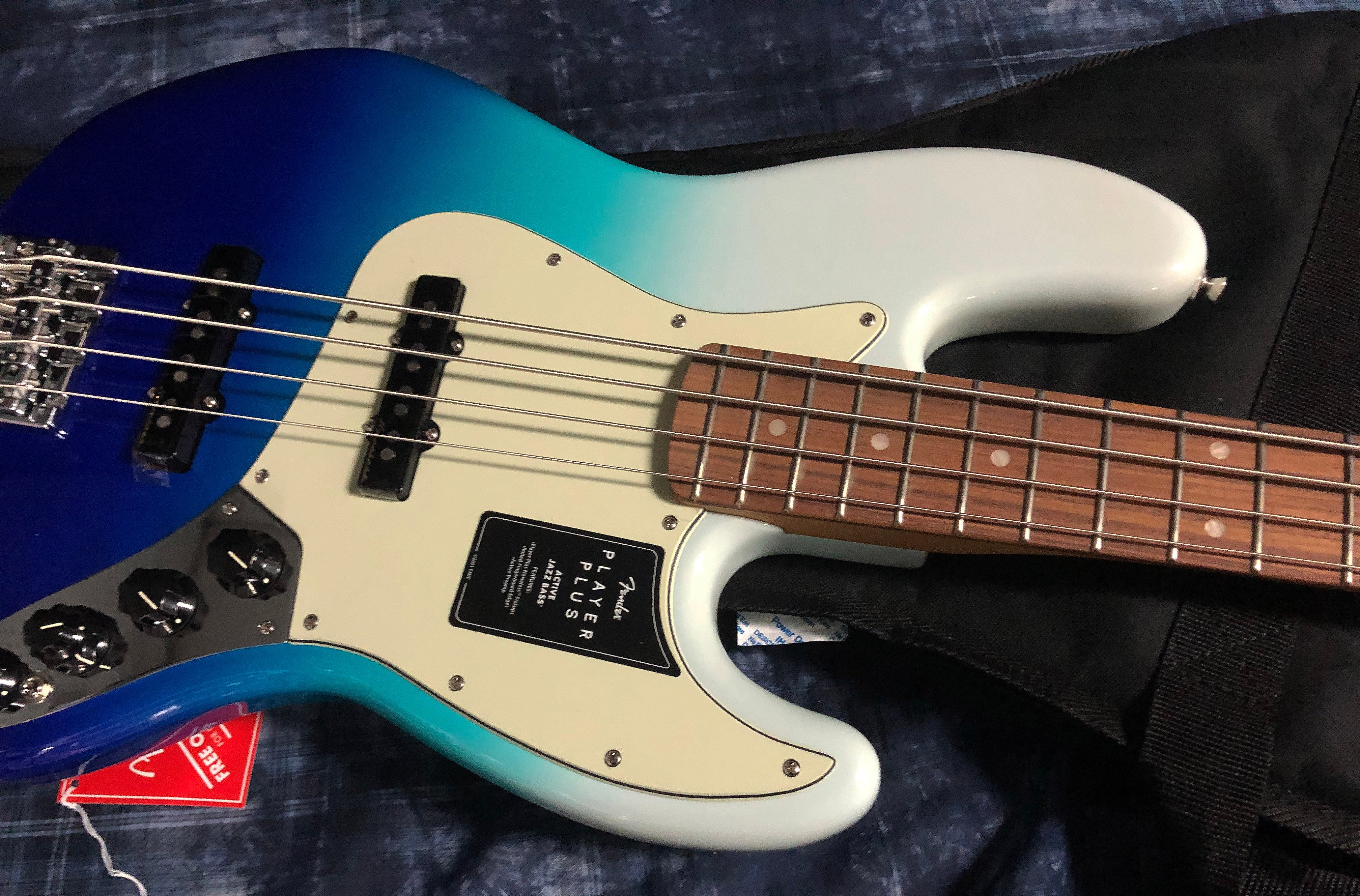 MINT! 2022 Fender Player Plus Active Jazz Bass - Belair Blue - Authorized Dealer - In-Stock! Gig Bag