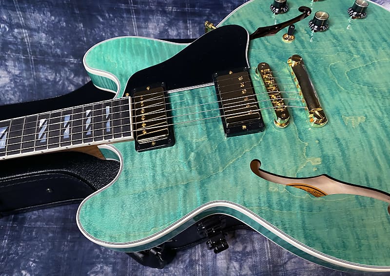 NEW ! 2024 Gibson ES Supreme - Seafoam Green - Authorized Dealer - 8.1 lbs - G04167