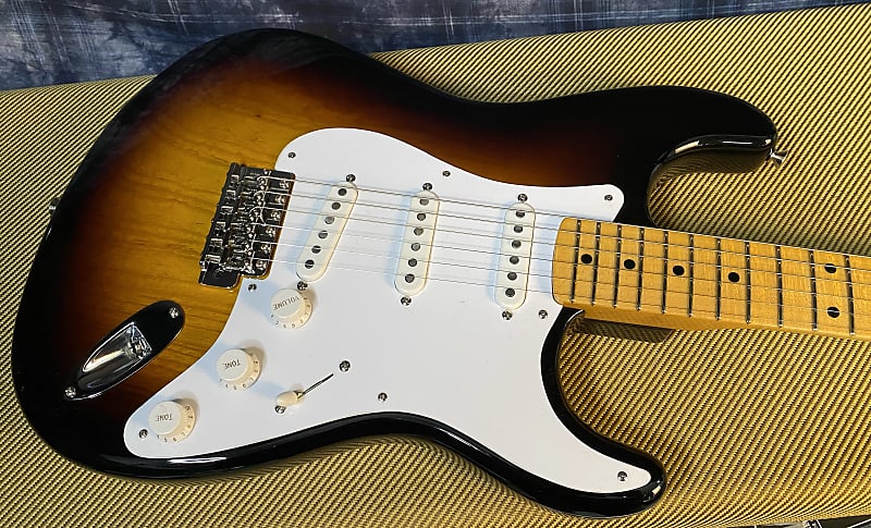 NEW! 2024 Fender Limited Edition 70th Anniversary 1954 Stratocaster NOS • 1-Piece Quartersawn Maple Neck Fingerboard • Wide-Fade 2-Color Sunburst • Authorized Dealer • G04086