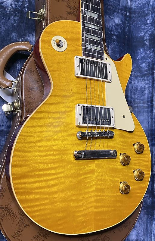 NEW! 2024 Gibson Custom Shop 1959 Les Paul - Dirty Lemon - Authorized Dealer - Hand Picked Curly Flame Top VOS - 8.7 lbs - G04139