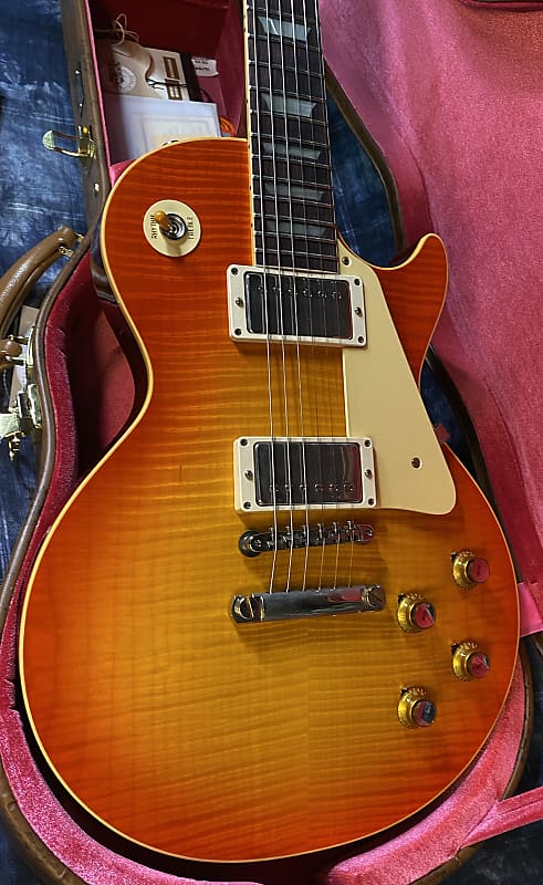 NEW ! 2024 Gibson Custom 1960 Les Paul Standard Reissue VOS - Tangerine Burst - Killer 3D Flame Top - Major Depth and Movement - Authorized Dealer - ONLY 8.2 lbs !!! - G03728