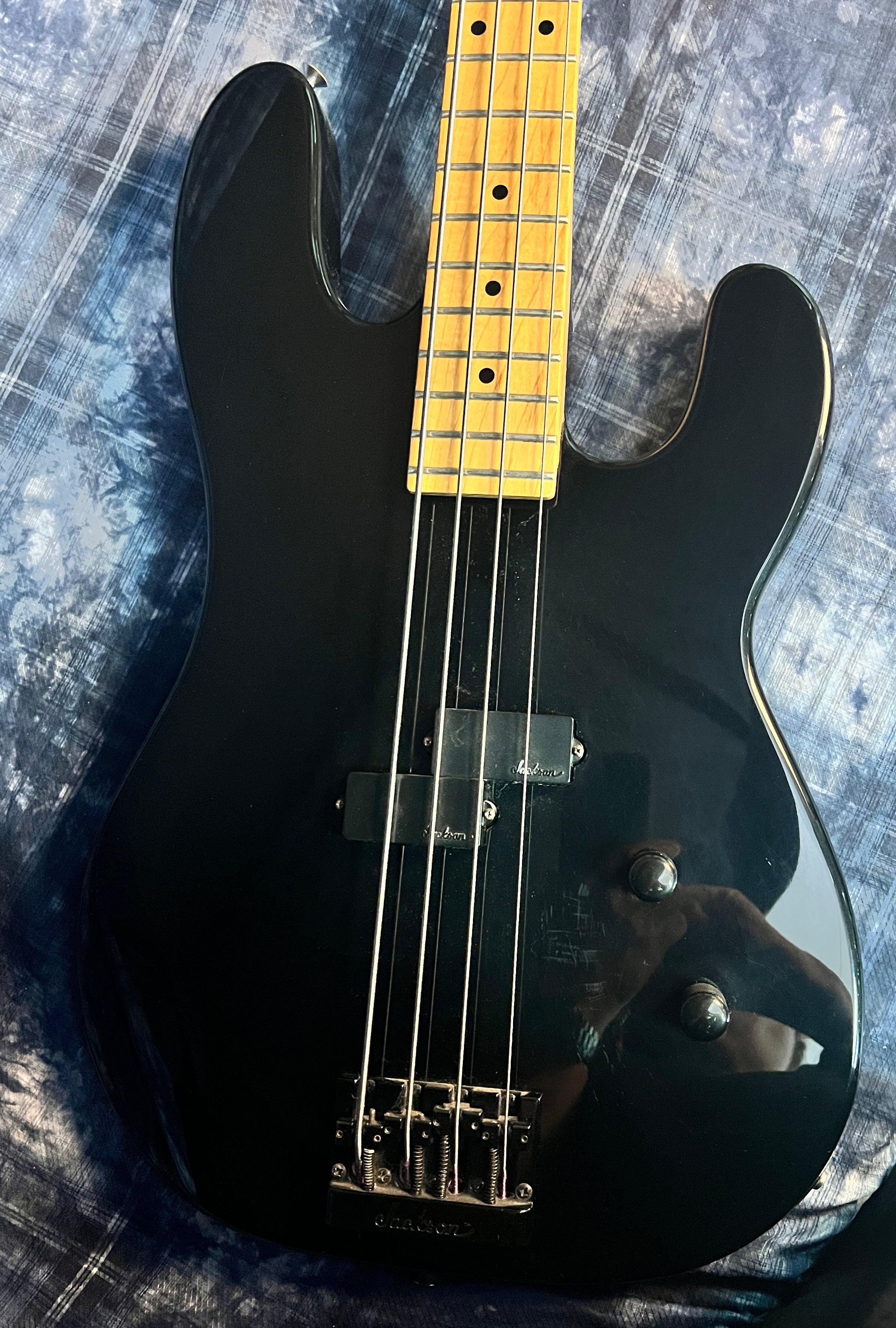 Charvel 1B Bass 1987 - Black - MIJ - Rare