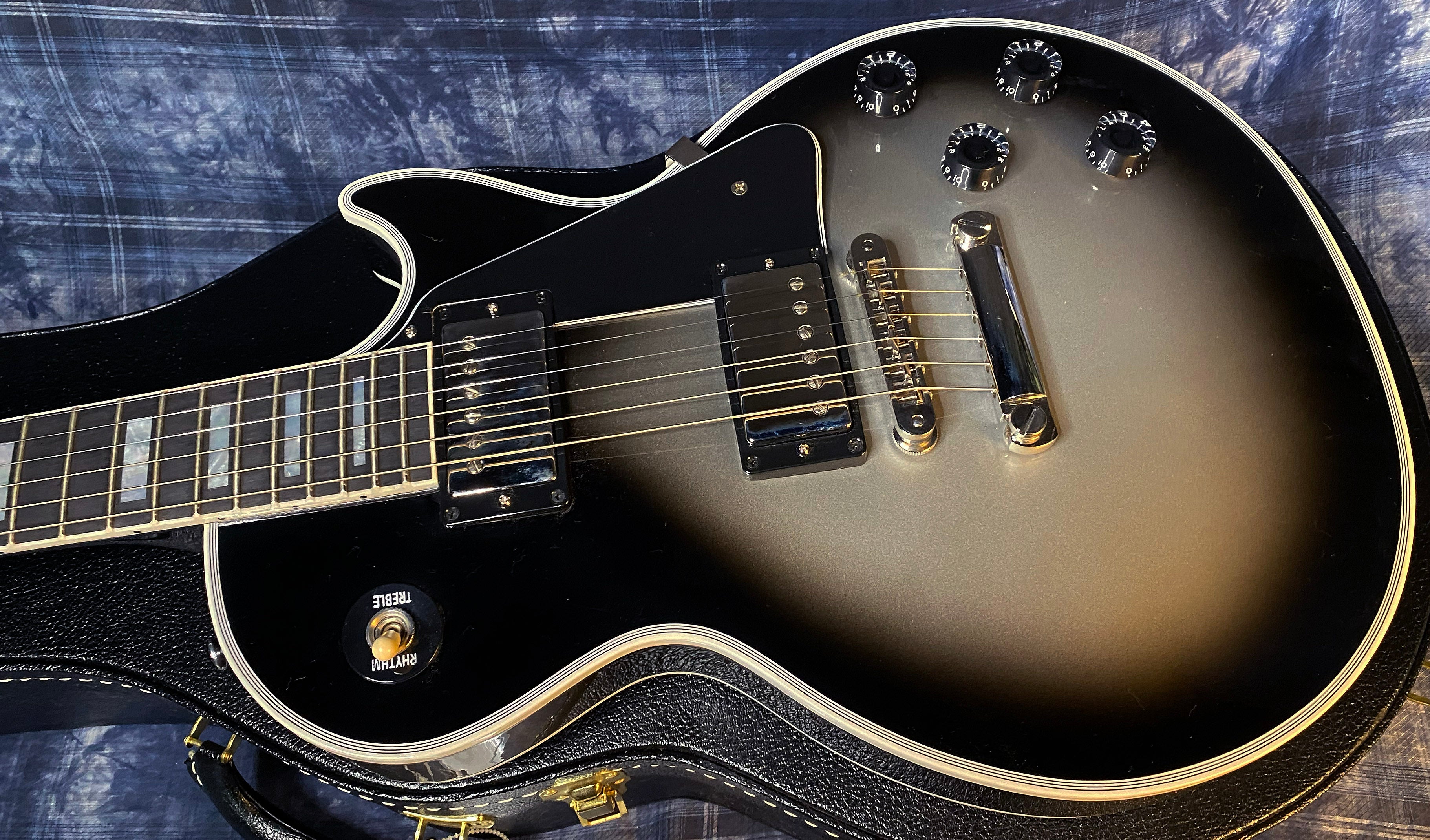 NEW! 2024 Gibson Custom Shop Les Paul Custom - Authorized Dealer - Silverburst - Super RARE! 10 lbs of LP Tone! - G03343