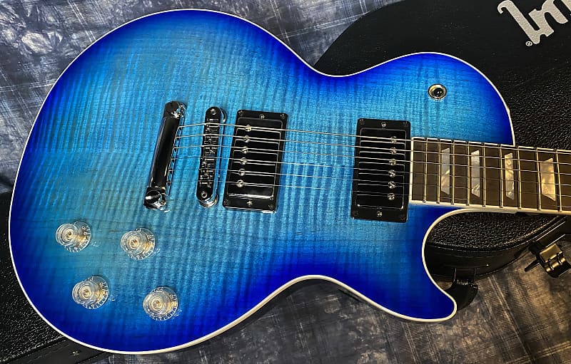 NEW ! 2024 Gibson Les Paul Modern Figured - Cobalt Burst - Beautiful Flame Top! Authorized Dealer - Only 8.25 lbs - G04121