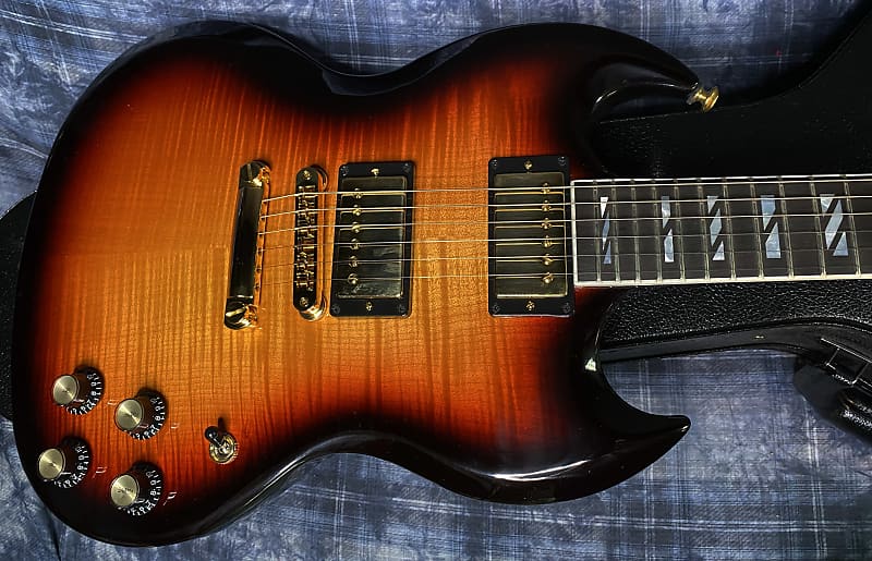 BRAND NEW ! 2024 Gibson SG Supreme - Fireburst (Dark Fireburst)- Super Fine Killer Flame Top! Only 7.55 lbs - Authorized Dealer - G03803