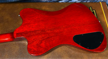 NEW! 2024 Gibson Non-Reverse Thunderbird - Vintage Cherry Finish - 8.3 lbs- Authorized Dealer! In Stock - G03791