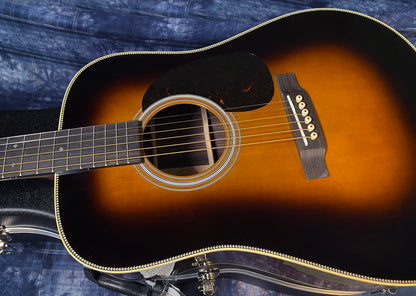 NEW ! 2024 Martin Standard Series HD-28 Sunburst Finish - Authorized Dealer In-Stock Warranty 4.4 lbs - G03590