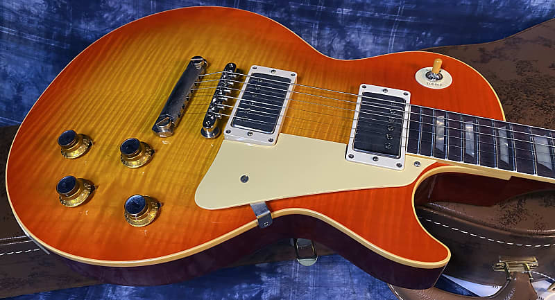 NEW ! 2024 Gibson Custom 1960 Les Paul Standard Reissue VOS - Tangerine Burst - Killer 3D Flame Top - Major Depth and Movement - Authorized Dealer - ONLY 8.2 lbs !!! - G03728