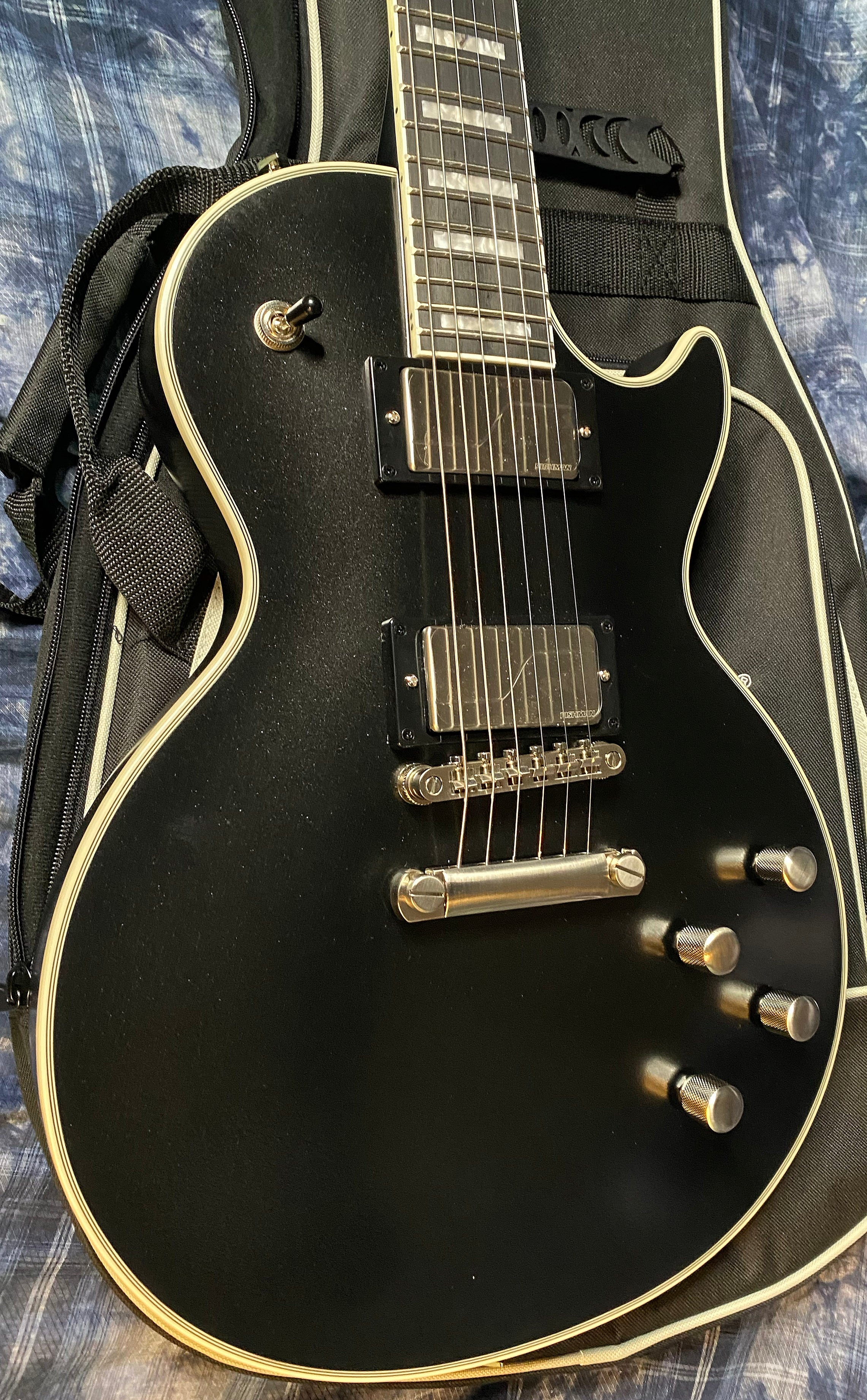 NEW ! 2024 Epiphone Les Paul Prophecy Electric Guitar - Aged Jet Black Metallic - Authorized Dealer - 8lbs - G03523