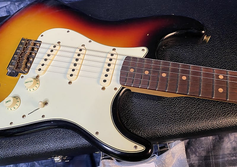 NEW ! 2024 Fender Custom Shop Limited Edition '64 Stratocaster Journeyman Relic - Target 3-Tone Sunburst - 7.7 lbs - Authorized Dealer - G03932