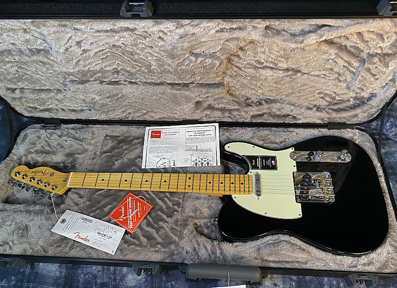 NEW! 2024 Fender American Professional II Telecaster - Black Finish - Only 7.5 lbs - Authorized Dealer - G04084