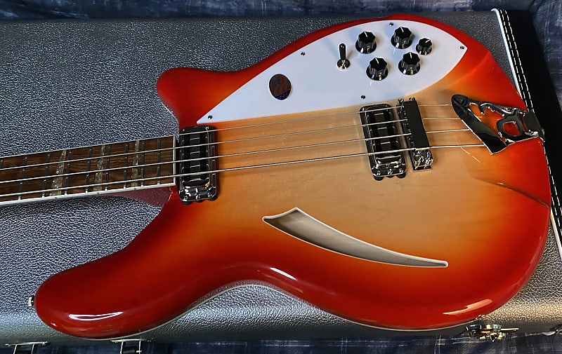 NEW ! 2024 Rickenbacker 4005V Fire Glo FG Fireglo Semi-Hollow Body Bass - Authorized Dealer - In-Stock! 9.1 lbs - G03968