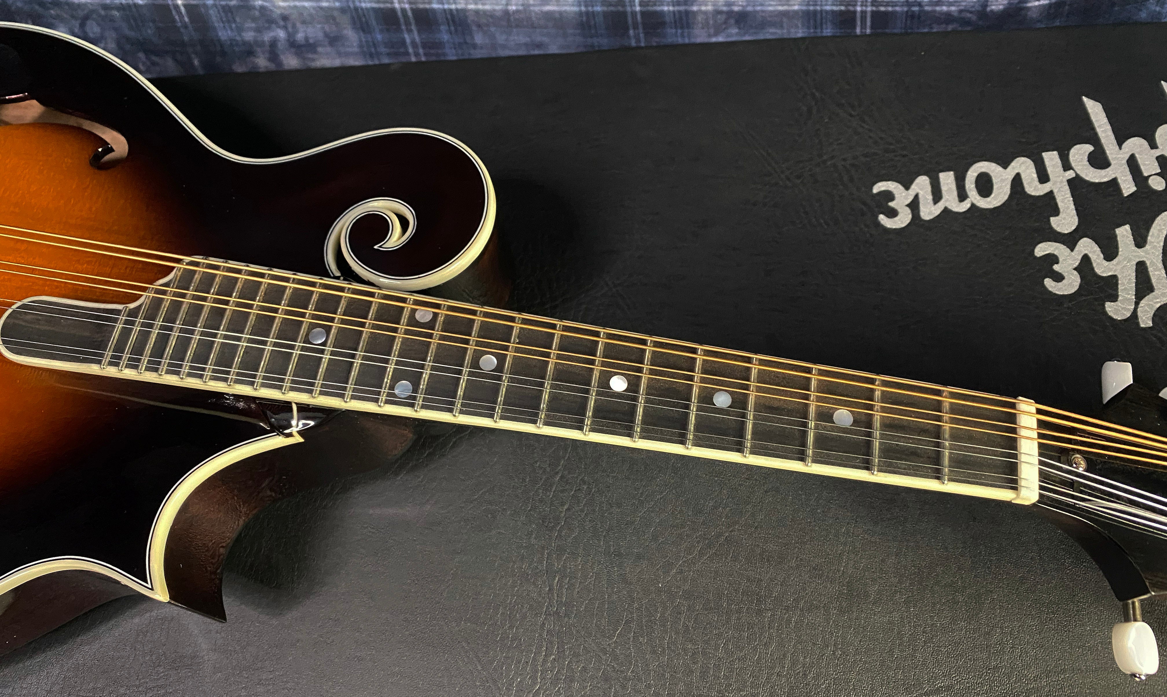 NEW ! 2024 Epiphone Epiphone F-5G Acoustic Mandolin - Cremona Sunburst - Authorized Dealer - G03122 - In-Stock!