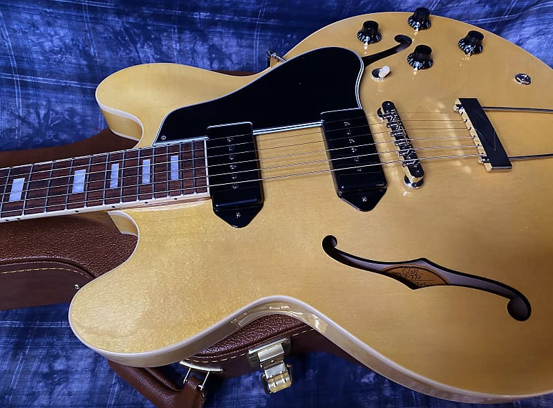 NEW ! 2024 Gibson ES-330 Hollowbody Electric Guitar - Antique Natural - Authorized Dealer - Only 6.35 lbs! G03824