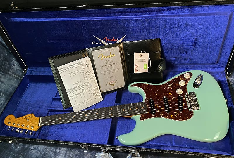 NEW ! 2024 Fender Custom Shop ' 62 Stratocaster Bizarre Guitar Exclusive Flamethrower - Super Limited Edition - Surf Green - AAA Flamed Maple Neck - Authorized Dealer - G03906 - 7.9 lbs