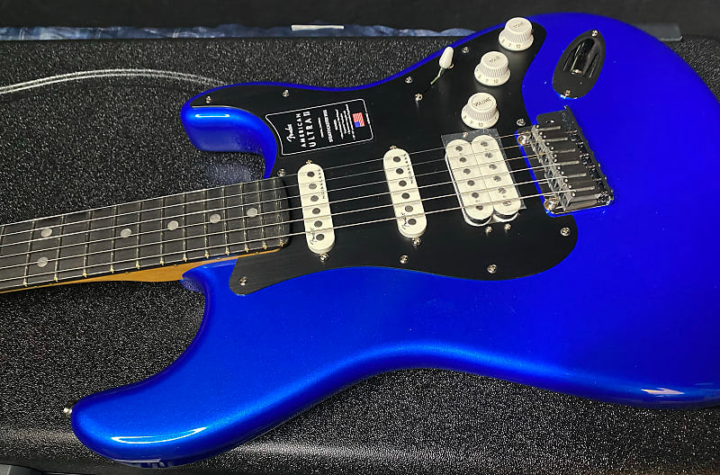 NEW! 2024 Fender American Ultra II Stratocaster HSS - Ebony Fretboard - Noble Blue - Authorized Dealer - In-Stock! 8lbs - G03985