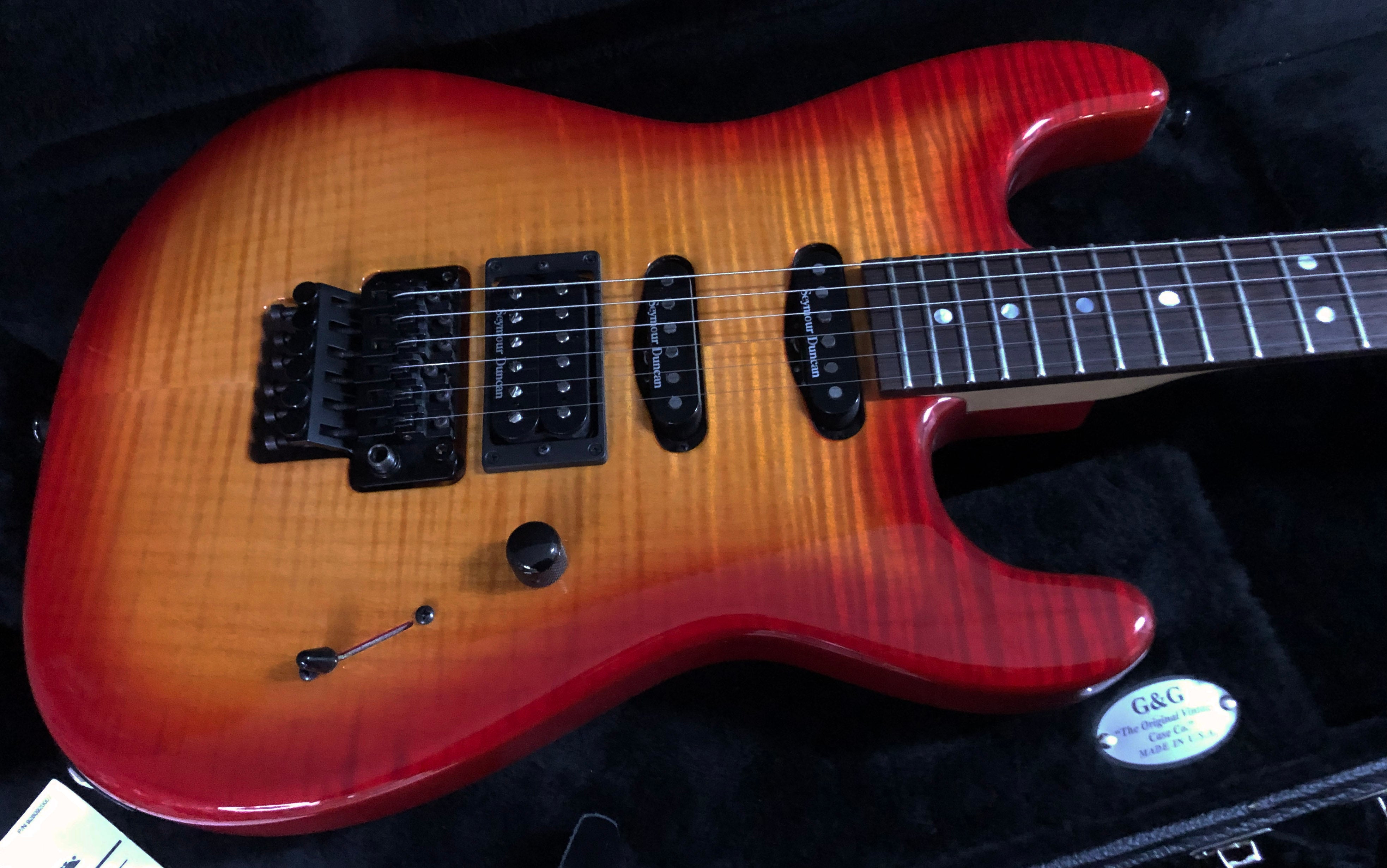 NEW OLD STOCK! 2005 Charvel San Dimas Floyd Rose USA Custom Shop - Flame Top - Sunburst - Authorized Dealer - 8.6lbs - Serial # C6951