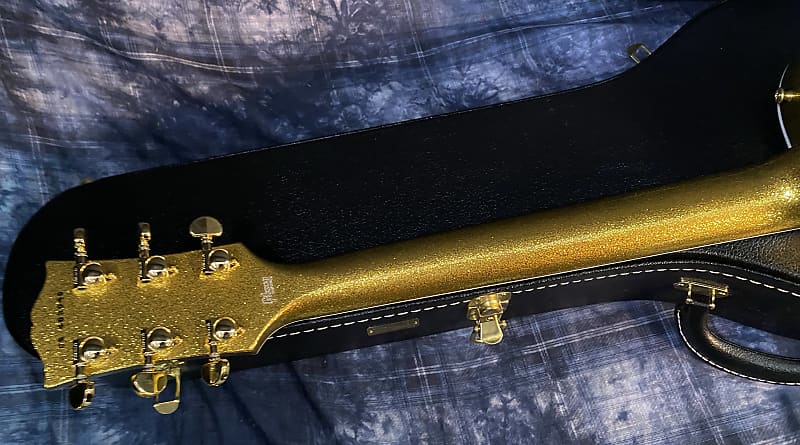 NEW ! 2024 Gibson Special Order Custom Shop Les Paul Custom Dealer Select - Gold Sparkle - Authorized Dealer - 10.3 lbs - G03856