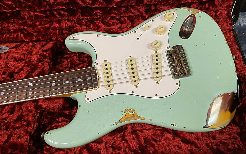 NEW! 2023 Fender Custom Shop 67 Heavy Relic Stratocaster - Handwound PU's - Authorized Dealer - Surf Green Over Aged 3-Tone Sunburst - 7.9 lbs - Matching Peg-Head