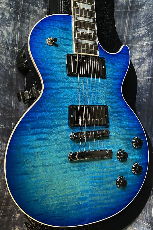 NEW ! 2024 Gibson Les Paul Modern Figured - Cobalt Burst - Beautiful Curly Flame Top! Authorized Dealer - 9 lbs - G03774